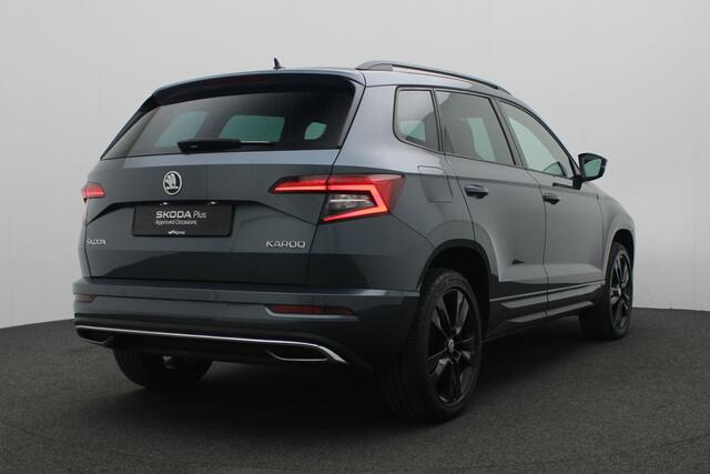 Skoda Karoq 1.5 TSI 150 pk DSG ACT Sportline Business | Achteruitrijcamera | Stoelverwarming | Navigatie