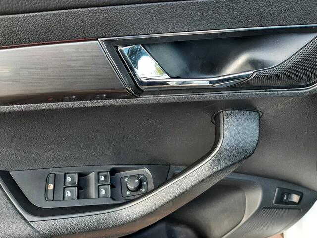 Skoda Karoq 1.5TSi 150pk DSG Style Business Airco Adap.cruise-control Navigatie Bluetooth