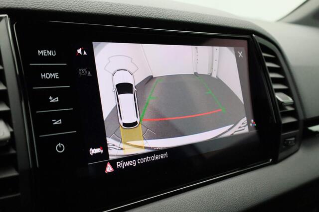 Skoda Karoq 1.5 TSI 150 pk DSG ACT Sportline Business | Panoramadak | Trekhaak | Navigatie Columbus | Stoelverwarming | CANTON sound | Park Assist | Carplay | 19 inch