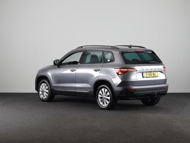 Skoda Karoq 1.0 TSI Business Edition 110pk | Camera | PDC v+a | Navigatie | Electr.achterklep | Trekhaak wegklapbaar |