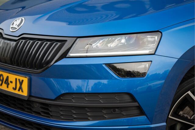 Skoda Karoq 1.5 TSI ACT Sportline Business | Pano | Adapt. Cruise | Elek. Achterklep | 19" | Camera | Navi | Apple Carplay