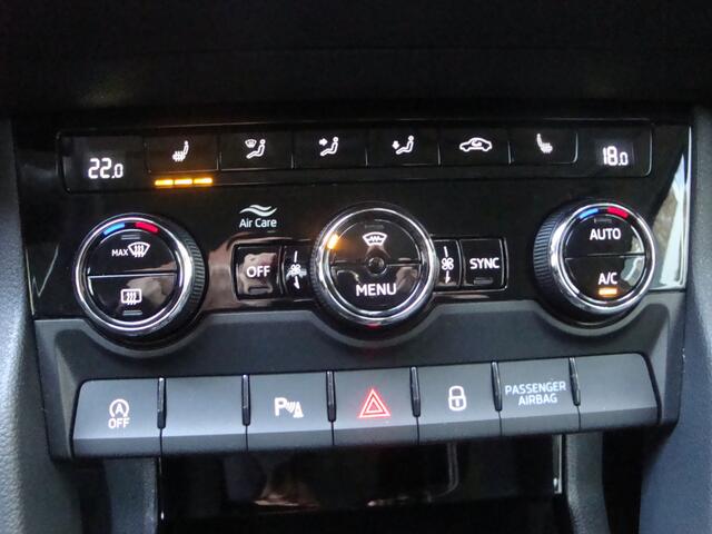 Skoda Karoq 1.5 TSI ACT Sportline Business 150 PK/ CarPlay /stoelverwarming