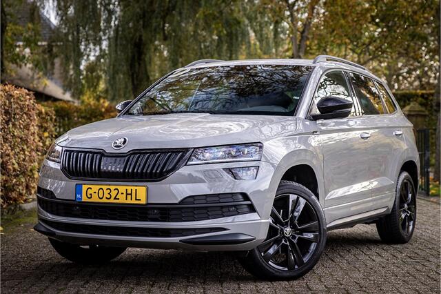 Skoda Karoq 1.5 TSI ACT Sportline Business Panorama Canton ACC Camera