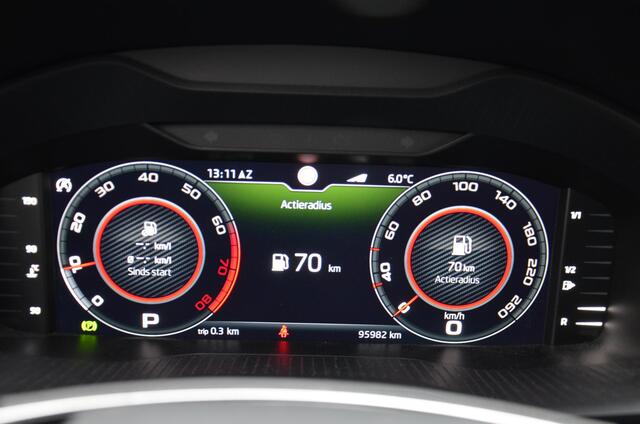 Skoda Karoq 1.5 TSI ACT Sportline Business Navi/Audio installatie premium/Led/Pdc/Ecc/Stoelverwarming/Virtual Cockpit/Achteruitrijcamera/Cr-Control adaptief/Extra getint glas