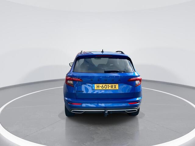 Skoda Karoq 1.5 TSI ACT 150pk DSG Sportline Business · Panoramadak · Camera · Trekhaak · Apple/Android Car Play · 19'' LMV · Keyless ·