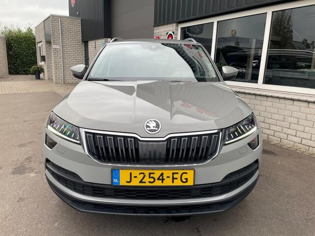 Skoda Karoq 1.5 TSI ACT Style Business, Camera, Stoel/Stuurverw. Acc, Carplay!