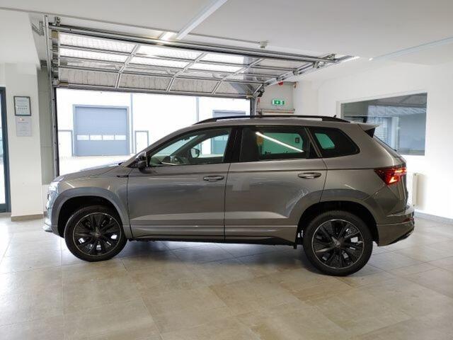 Skoda Karoq 1.5 TSI DSG SPORTLINE TREKHAAK/CAMERA/CARPLAY/ACC/STOELVERW/E-KLEP