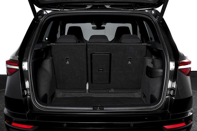 Skoda Karoq 1.5 TSI ACT Sportline Business 150 PK - Automaat | Elek. Trekhaak | Dig. Cockpit | Adapt. Cruise | PDC | Camera | NAV + App. Connect | ECC | DAB | LM 18" | 7979