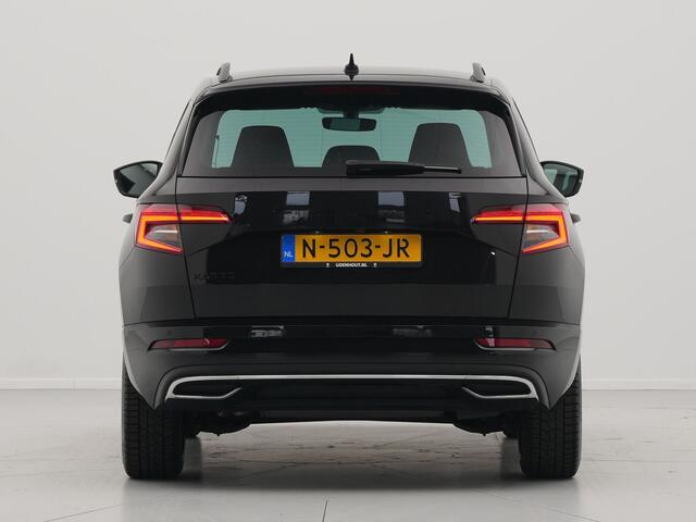 Skoda Karoq 1.5 TSI ACT 150pk Sportline Navigatie Trekhaak Camera Keyless Stoelverwarming 37 voorruit word vervangen