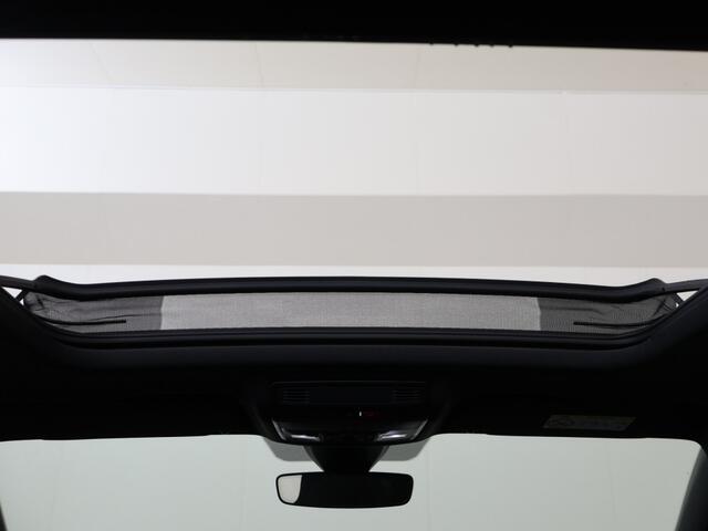 Skoda Karoq 1.5 TSI Sportline Business Automaat Panoramaschuifdak