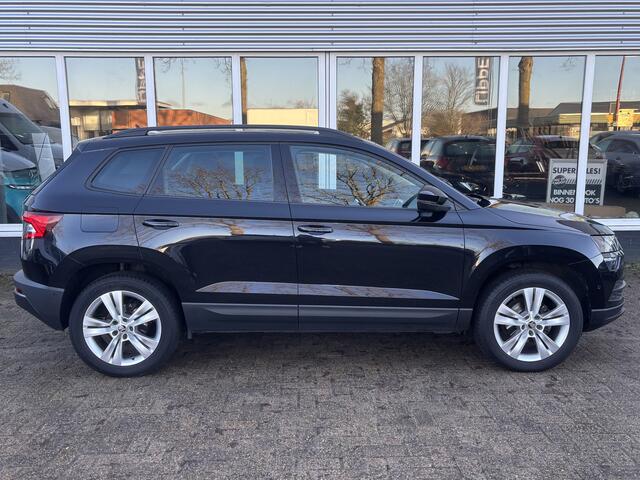 Skoda Karoq 1.5 TSI ACT Business | Stuurverwarming | Apple Carplay | Parkeer Sensoren | Cruise