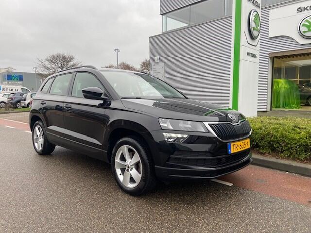 Skoda Karoq 1.5 TSI ACT Ambition Business / Navi / Trekhaak / Carplay