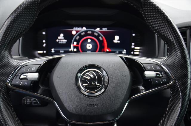 Skoda Karoq 1.5 TSI ACT Sportline Business Automaat/Navi/Led/Pdc/Ecc/Stoel & stuurverwarming/Virtual Cockpit/Achteruitrijcamera/Cr-Control adaptief/Privacy-Glass/wegklapbare Trekhaak