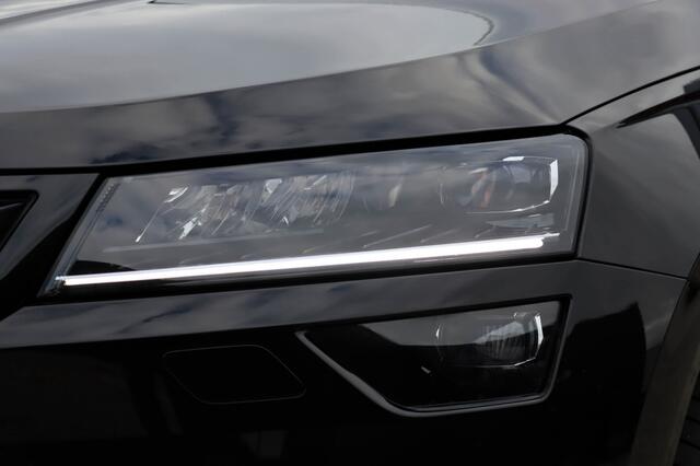 Skoda Karoq Sportline 1.5 TSI Camera l Trekhaak elektrisch l