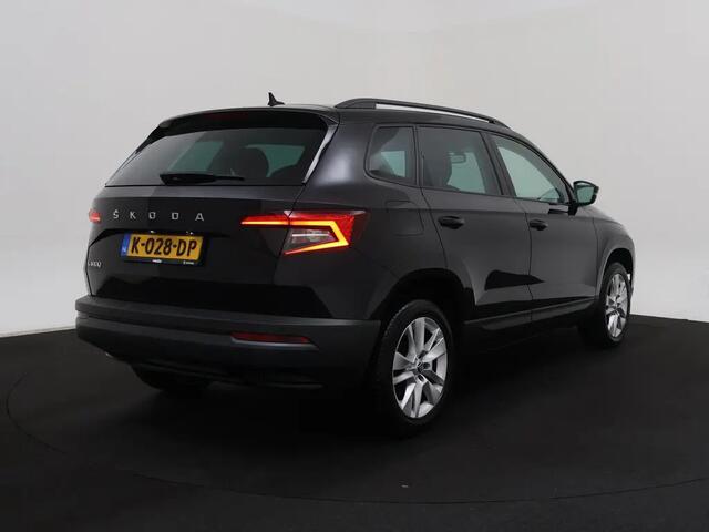 Skoda Karoq 1.5 TSI ACT Business Edition Autom Navi Pdc Ecc T-haak Bj:2020