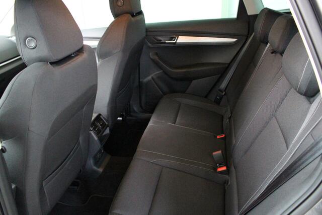 Skoda Karoq 1.5 TSI ACT Business Edition Apple Carplay | Android Auto | Stoelverwarming | 18" Velgen |