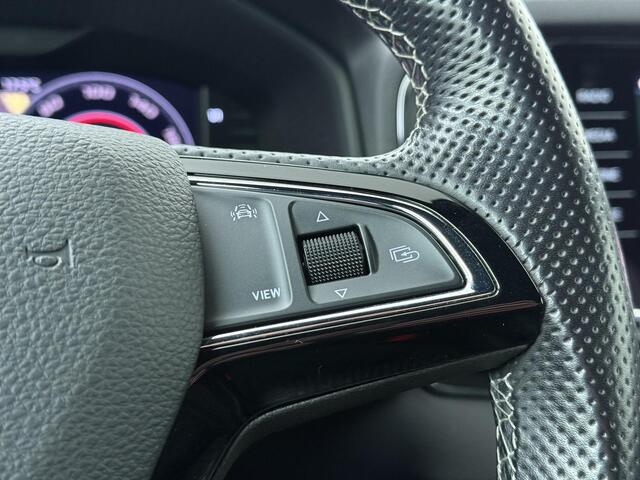 Skoda Karoq 1.5 TSI ACT Sportline Business | 150 PK | Automaat | Adaptive cruise control | Verwarmde voorstolen | Apple Carplay/Android Auto |