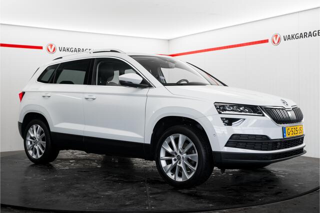 Skoda Karoq 1.5 TSI ACT Style Business Panoramadak Leder Klaptrekhaak Canton audio