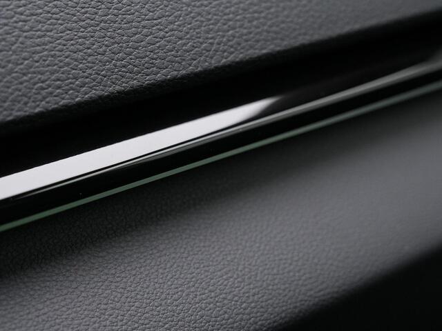 Skoda Karoq 1.5 TSI 150 pk DSG Sportline | Navigatie Columbus | Matrix LED | Stuur-/stoelverwarming | Achteruitrijcamera