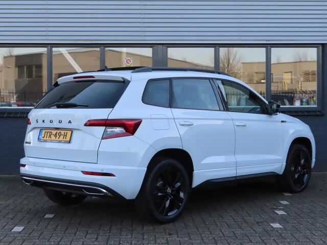 Skoda Karoq 1.5 TSI ACT Sportline Business DSG | pano dak | elektrische achterklep | virtual cockpit