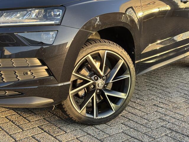 Skoda Karoq 1.5 TSI ACT Sportline / Stoel & Stuurverwarming / Elektrische Achterklep / AndroidAuto/Applecarplay / Zomer & Winterbanden /