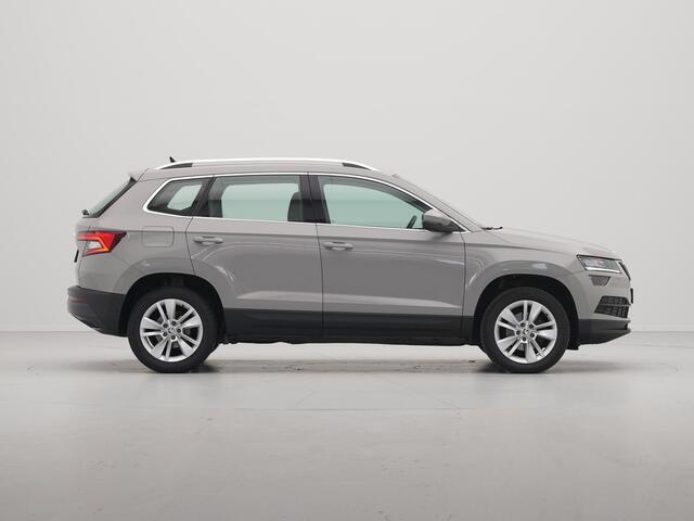 Skoda Karoq 1.0 TSI 115pk Business Edition Plus Navigatie Stoelverwarming Camera Clima Carplay