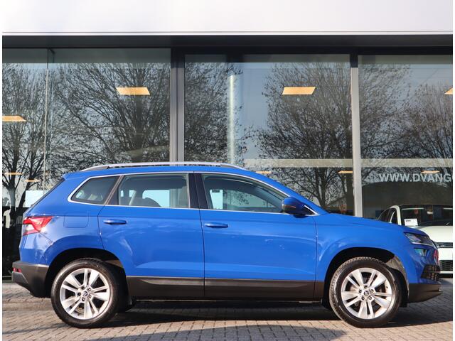 Skoda Karoq 1.0 TSI Business Edition Plus // LED