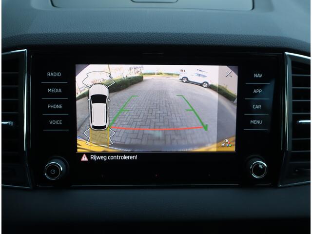 Skoda Karoq 1.0 TSI Business Edition Plus // LED