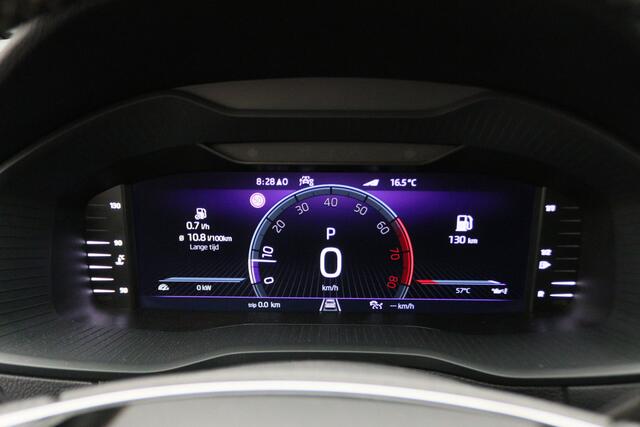 Skoda Karoq 1.5 TSI ACT Sportline Business Navi, Apple Carplay, Camera, Trekhaak, Climate, Sporstoelen