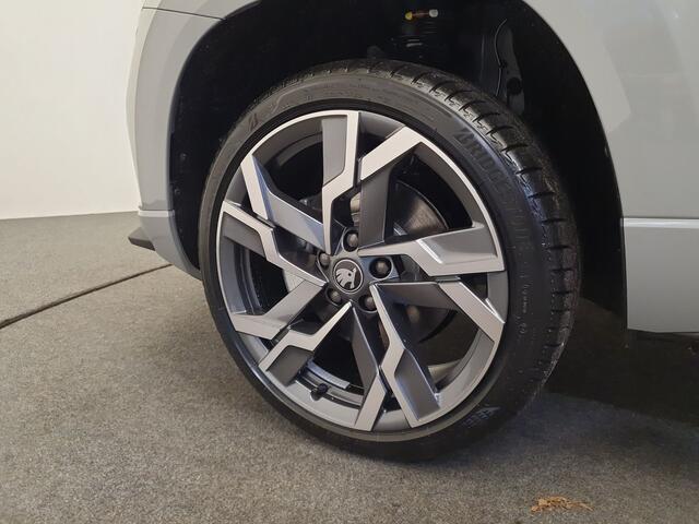 Skoda Karoq 1.5 TSI 150pk DSG/AUT Sportline Business Wegklapbare trekhaak, Panoramadak, Winterpakket