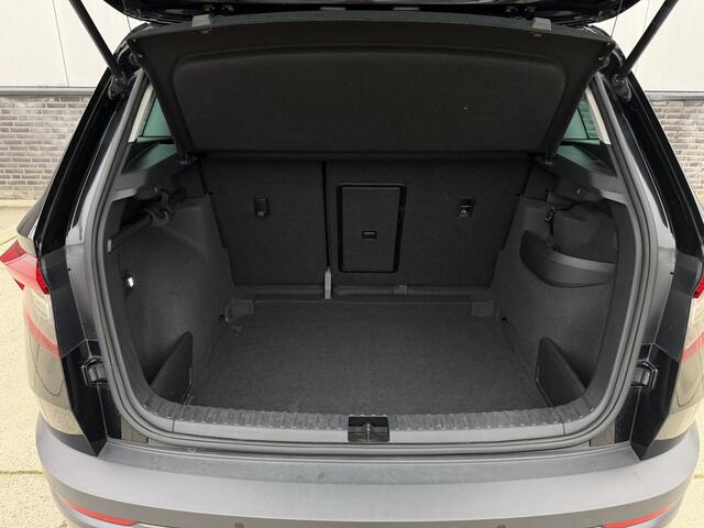 Skoda Karoq 1.5 TSI ACT Style | LED | Elek. Trekhaak | Navi | Carplay | Camera