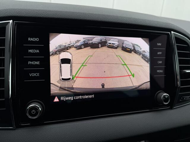 Skoda Karoq 1.5 TSI ACT Style | LED | Elek. Trekhaak | Navi | Carplay | Camera