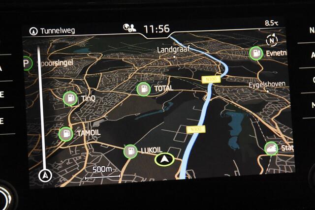 Skoda Karoq 1.5 TSI ACT Ambition DSG *1ste Eigenaar*Navigatie*Stoelverwarming*Camera*