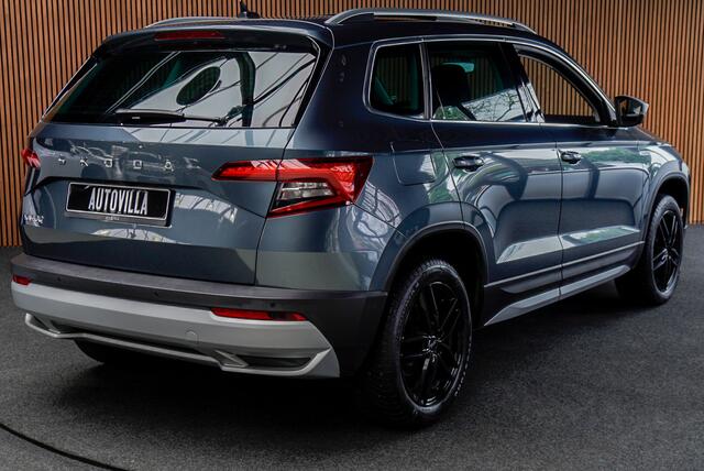 Skoda Karoq 1.5 TSI ACT Panodak Navi Virtual Stoelverwarming Cruise PDC LM velgen