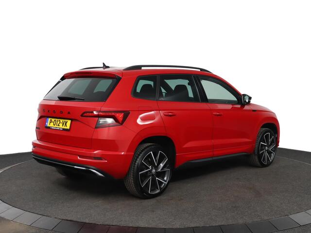 Skoda Karoq 1.5 TSI ACT Style Sportline | Automaat | ACC | Stoel- & Stuurverwarming | Canton Audio | Keyless Entry | Camera