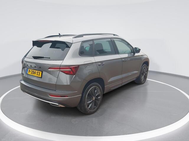 Skoda Karoq 1.5 TSI 150pk DSG ACT Sportline Business · Panoramadak · Trekhaak · Camera · Keyless · Apple/Android Car Play · 18'' Inch ·