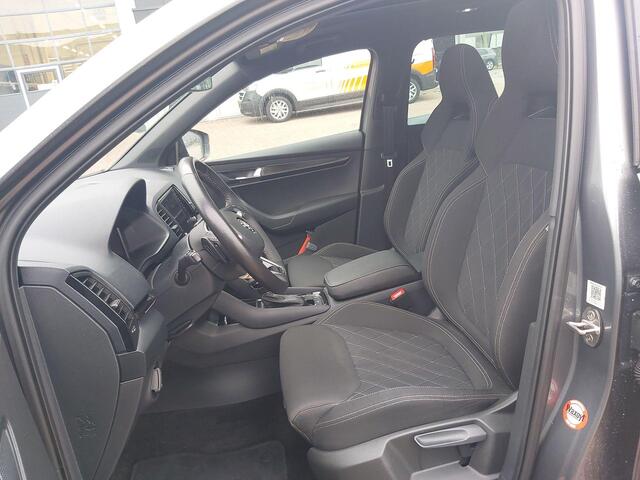 Skoda Karoq 1.5 TSI 150pk DSG ACT Sportline Business · Panoramadak · Trekhaak · Camera · Keyless · Apple/Android Car Play · 18'' Inch ·