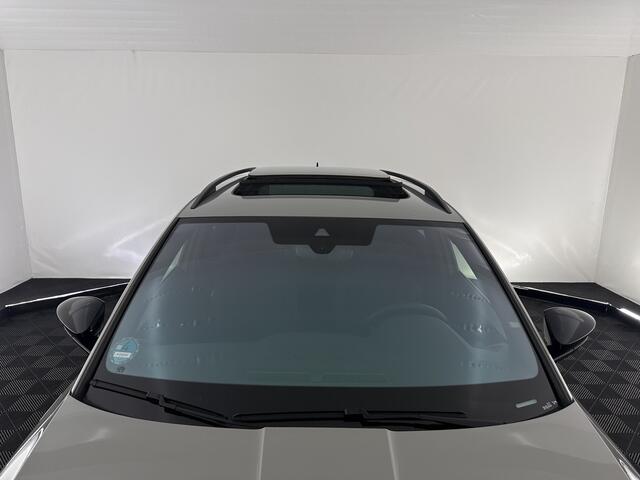 Skoda Karoq 1.5 TSI ACT Sportline Business (INCL.BTW) Aut. *PANO | DIGI-COCKPIT | FULL-LED | ADAPTIVE-CRUISE | CANTON-SOUND | BLIND-SPOT | HEATED-SPORTSEATS | CAMERA | AMBIENT-LIGHT | NAVI-FULLMAP | KEYLESS | DAB+ | TOWBAR | 19''ALU*