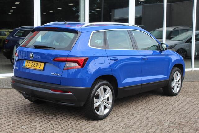 Skoda Karoq 1.0 TSI Style Business//Navi//Camera//Stoelverwarming//Trekhaak!!