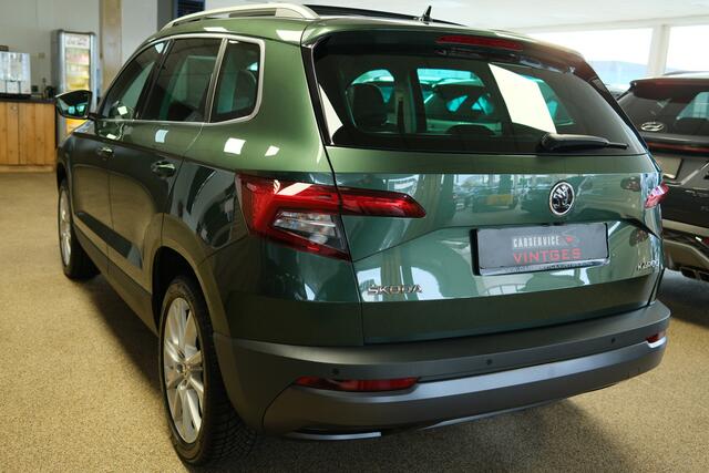 Skoda Karoq 1.5 TSI ACT Sportline Business Pano/Memory/LED/Navi/Trekhaak/Leder/ Alcantara, Clima!