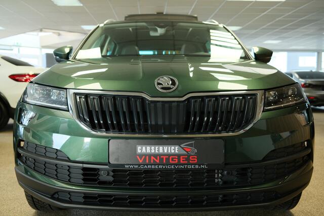 Skoda Karoq 1.5 TSI ACT Sportline Business Pano/Memory/LED/Navi/Trekhaak/Leder/ Alcantara, Clima!