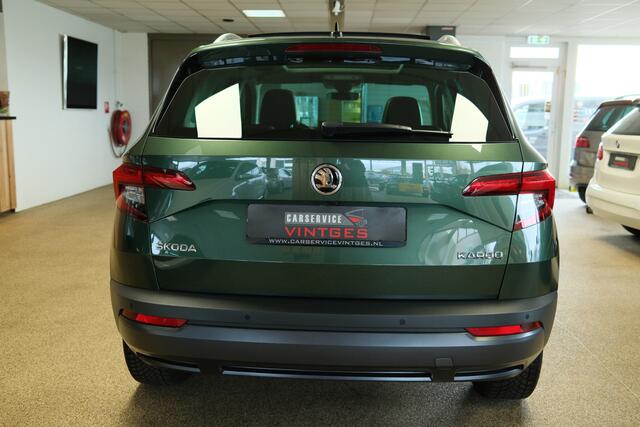 Skoda Karoq 1.5 TSI ACT Sportline Business Pano/Memory/LED/Navi/Trekhaak/Leder/ Alcantara, Clima!