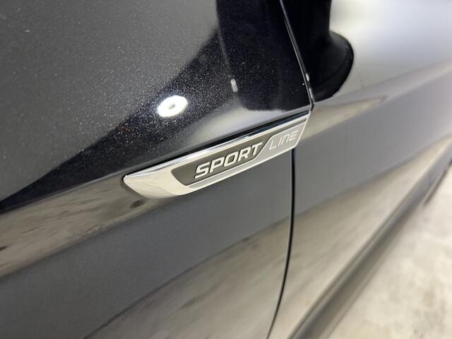 Skoda Karoq 1.5 TSI ACT Sportline Business | Navigatie/Android/Apple Carplay | LM Velgen 19" | Elektrisch Glazen Panoramadak | Voorstoelen Verwarmd | Achteruitrijcamera | Trekhaak Uitklapbaar | Cruise Control Adaptief |