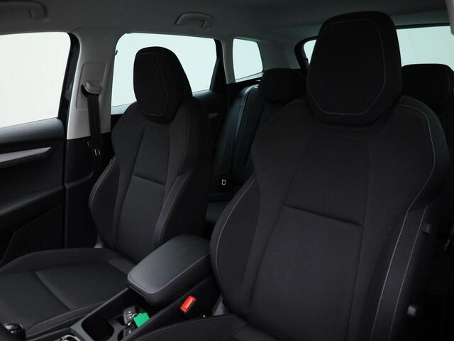 Skoda Karoq 1.0TSI/115PK Selection · Navigatie · Apple/Android Car Play · Camera + Parkeersensoren · Garantie t/m 27-03-2027