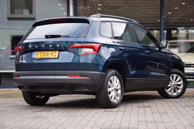 Skoda Karoq 1.0 TSI 110PK Business Edition | Org. NL | BOVAG Garantie | Trekhaak | Navigatie | Apple Carplay/Android Auto | PDC Achter | Cruise & Climate Control |