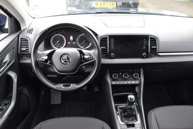 Skoda Karoq 1.0 TSI 110PK Business Edition | Org. NL | BOVAG Garantie | Trekhaak | Navigatie | Apple Carplay/Android Auto | PDC Achter | Cruise & Climate Control |