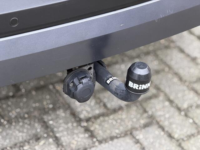 Skoda Karoq 1.0 TSI Style Business | Trekhaak | Keyless | Canton | Camera