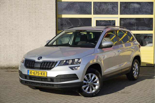 Skoda Karoq 1.0 TSI Business Edition BJ2020 Lmv 16" | Led V+A | Pdc | Navi | App-Connect | Virtual cockpit | Climate control | Cruise control | Verwarmde voorstoelen | Extra getint glas