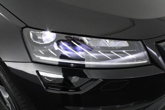 Skoda Karoq 1.5 TSI ACT 150pk DSG Sportline Business Camera Stoelverwarming LED