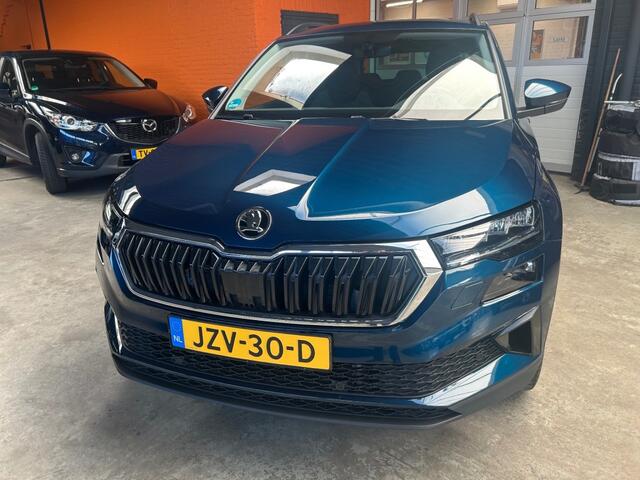Skoda Karoq 1.5 TSI Busines.ED. PLUS / Camera / Trekhaak / Navi